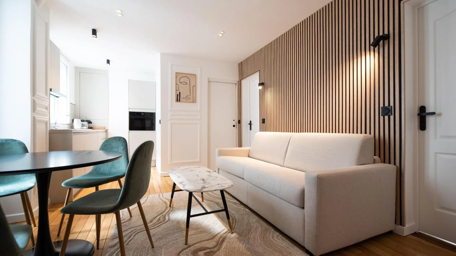 Lovely Apartment Near Canal St Martin Paris