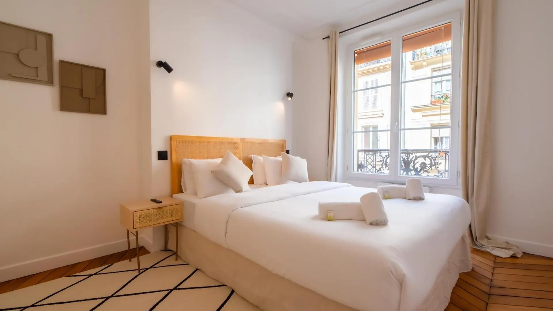 Lovely Apartment Near Canal St Martin Paris France