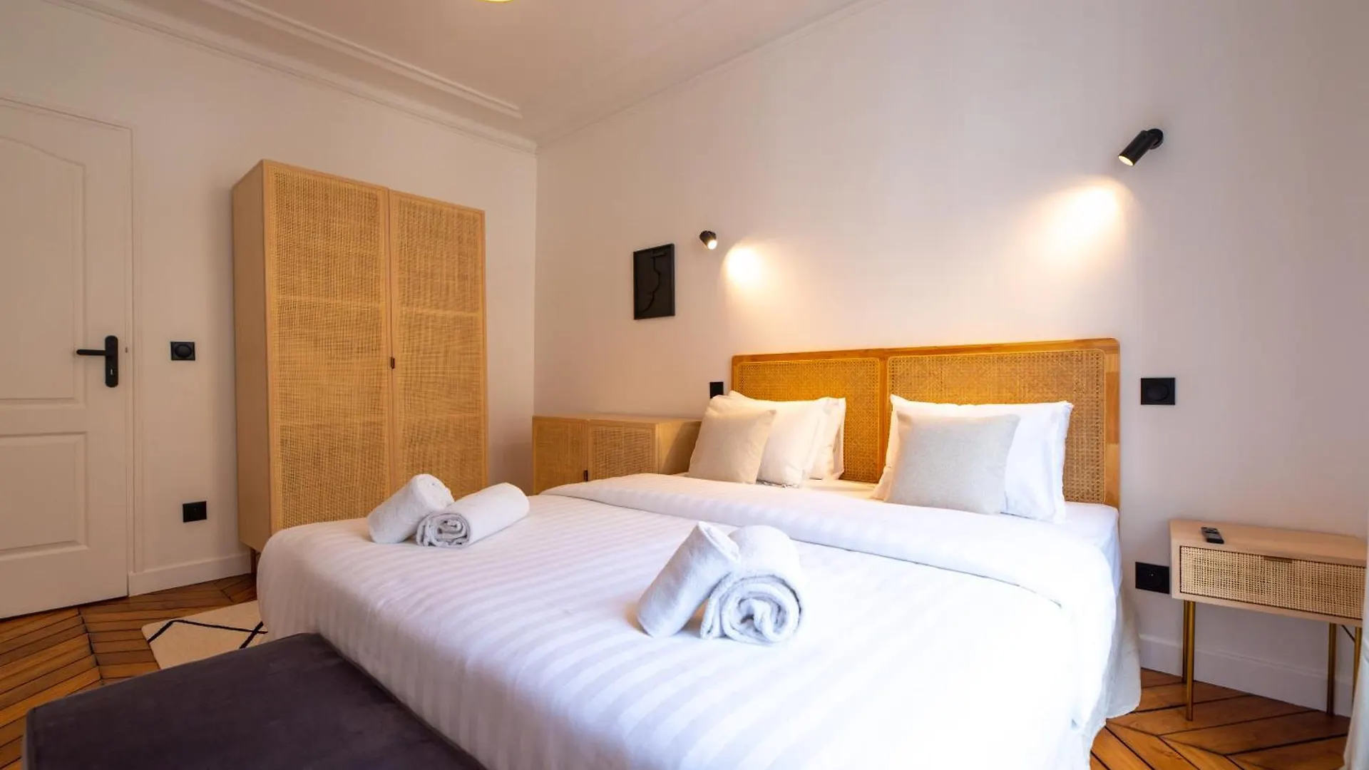 Lovely Apartment Near Canal St Martin Paris