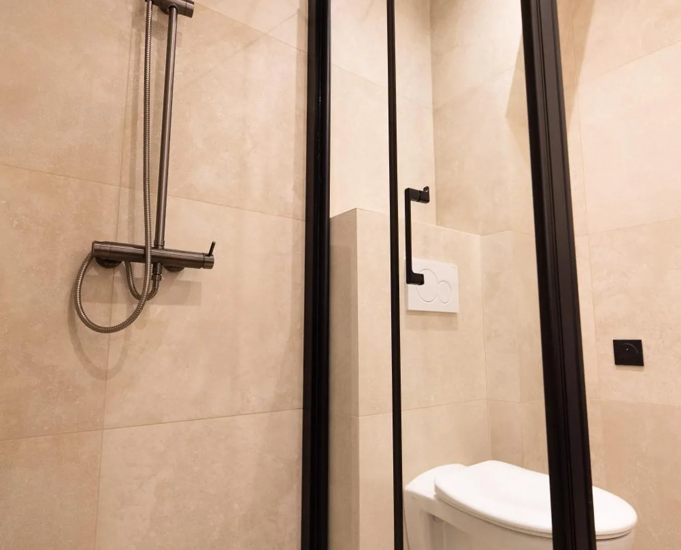 Lovely Apartment Near Canal St Martin Paris