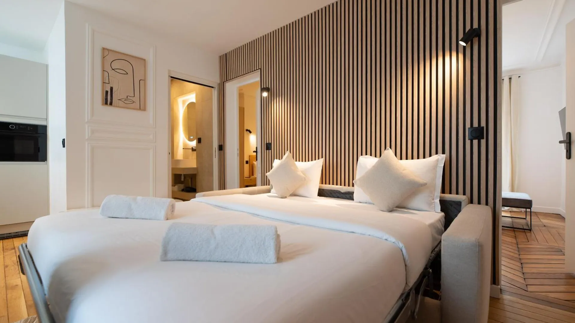 Lovely Apartment Near Canal St Martin Paris France